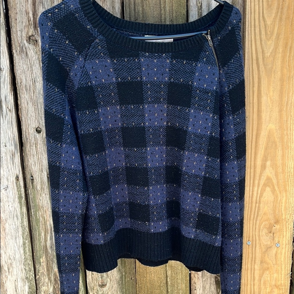 Banana Republic Factory size large dark blue Sweater - with zipper accent - Picture 1 of 8